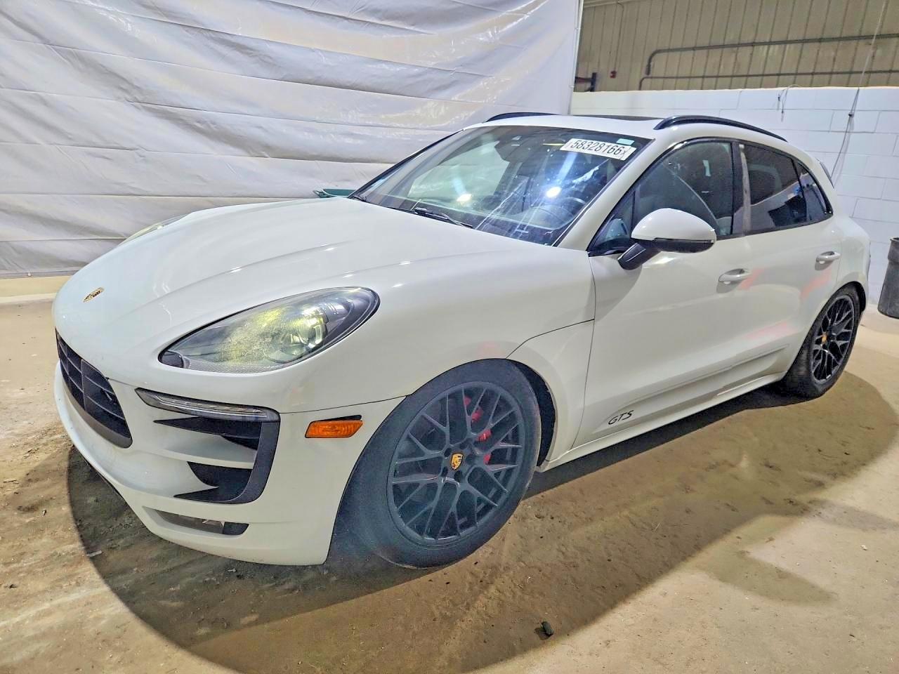 WP1AG2A58HLB53658 · 2017 PORSCHE MACAN