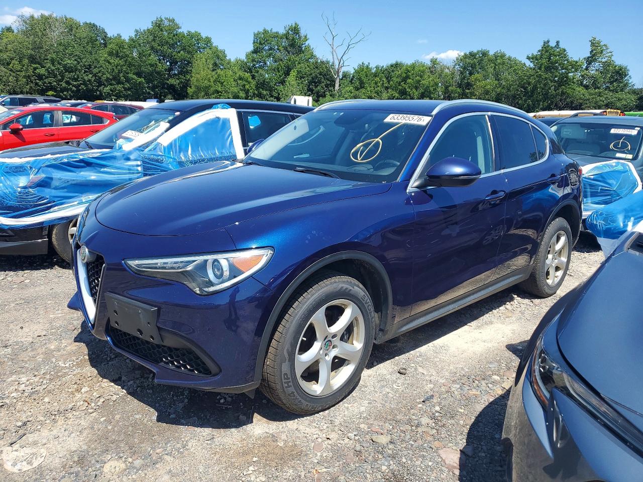 ZASFAKAN6J7B81313 · 2018 ALFA ROMEO STELVIO
