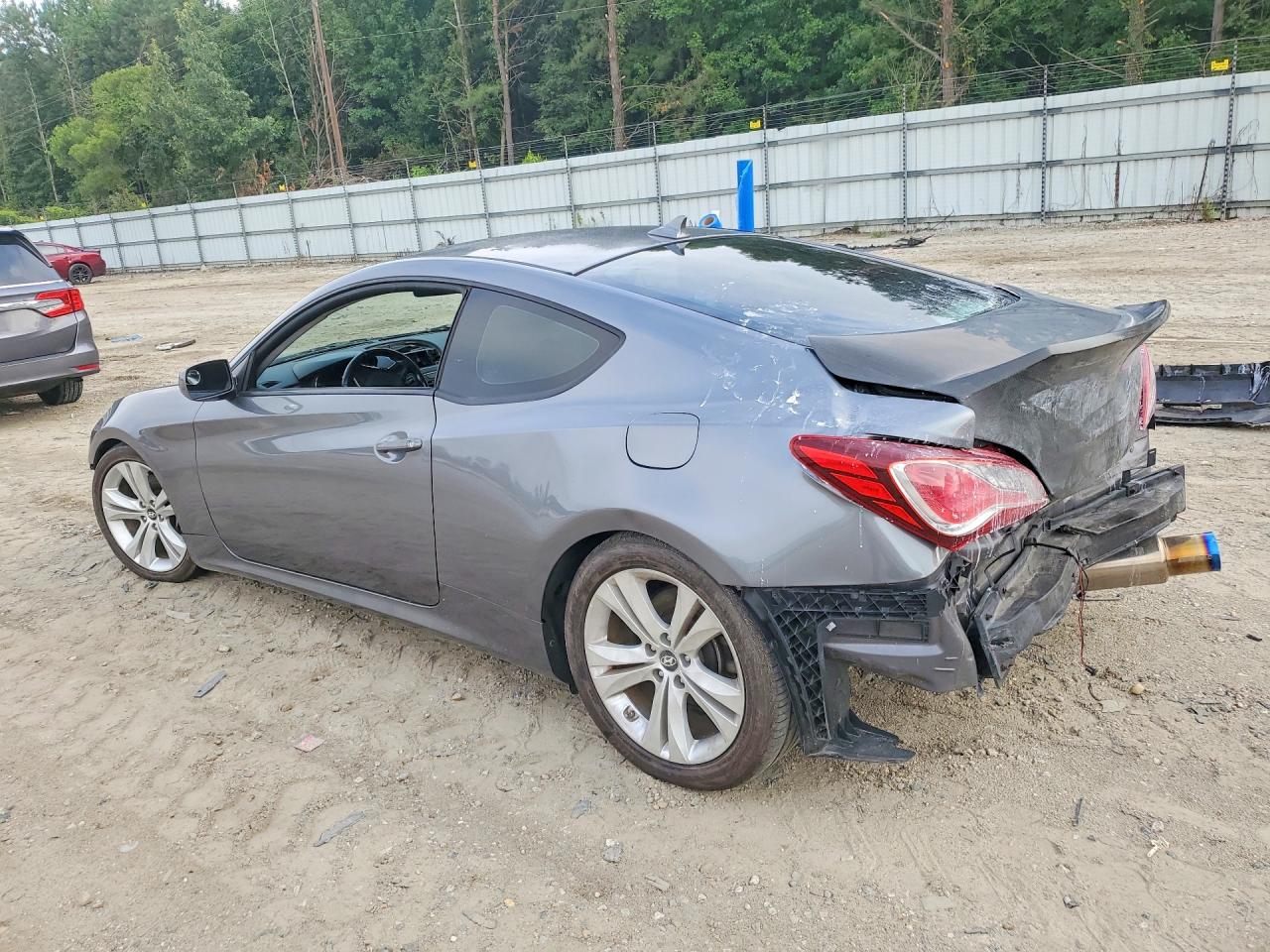 KMHHT6KD9BU063361 · 2011 HYUNDAI GENESIS COUPE · 2/13