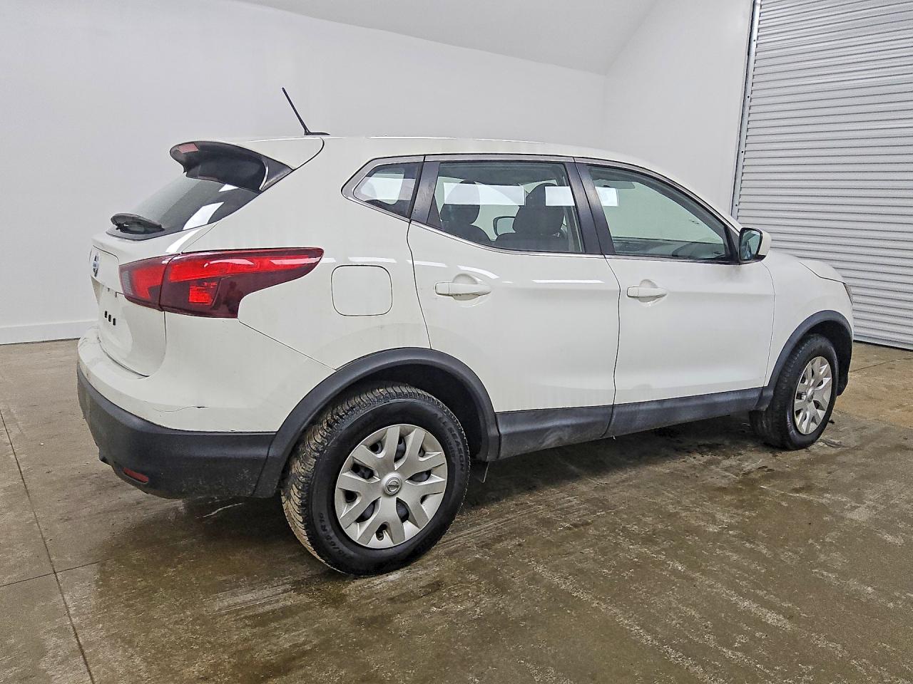 JN1BJ1CP1KW227480 · 2019 NISSAN ROGUE SPORT · 3/13