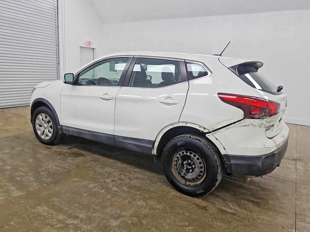 JN1BJ1CP1KW227480 · 2019 NISSAN ROGUE SPORT · 2/13
