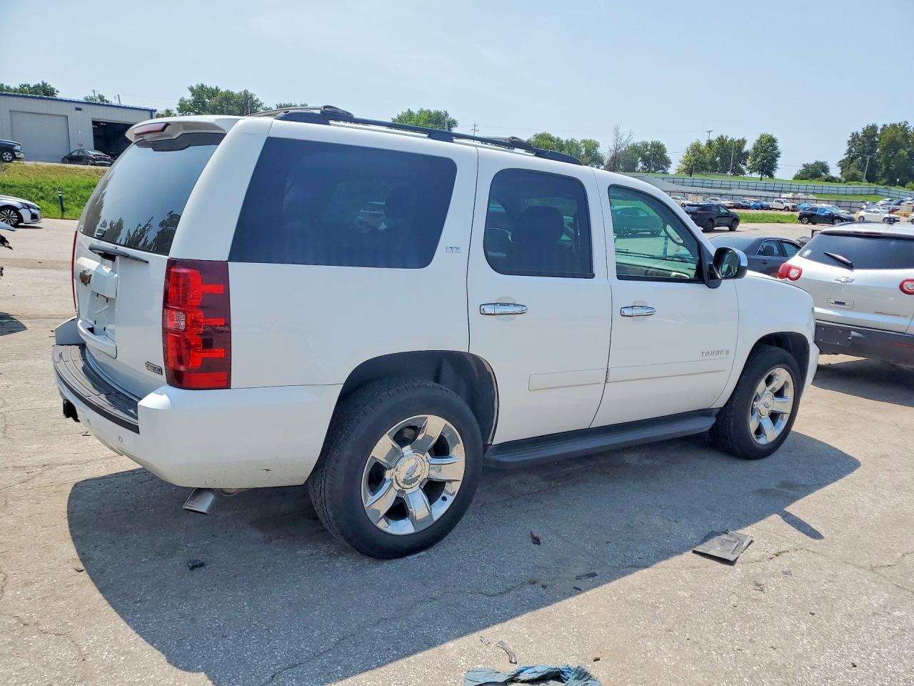 1GNFK13077R363124 · 2007 CHEVROLET TAHOE · 3/12