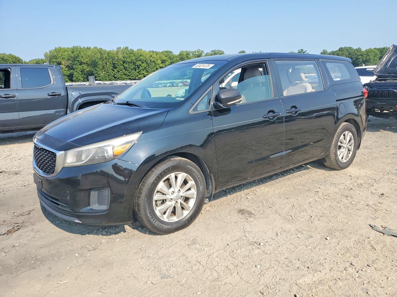 KNDMA5C15H6258409 · 2017 KIA SEDONA