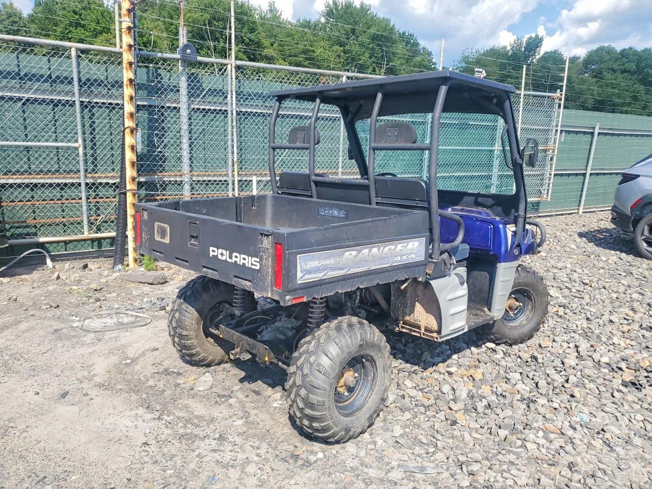4XARD50A24D439868 · 2004 POLARIS RANGER · 4/10