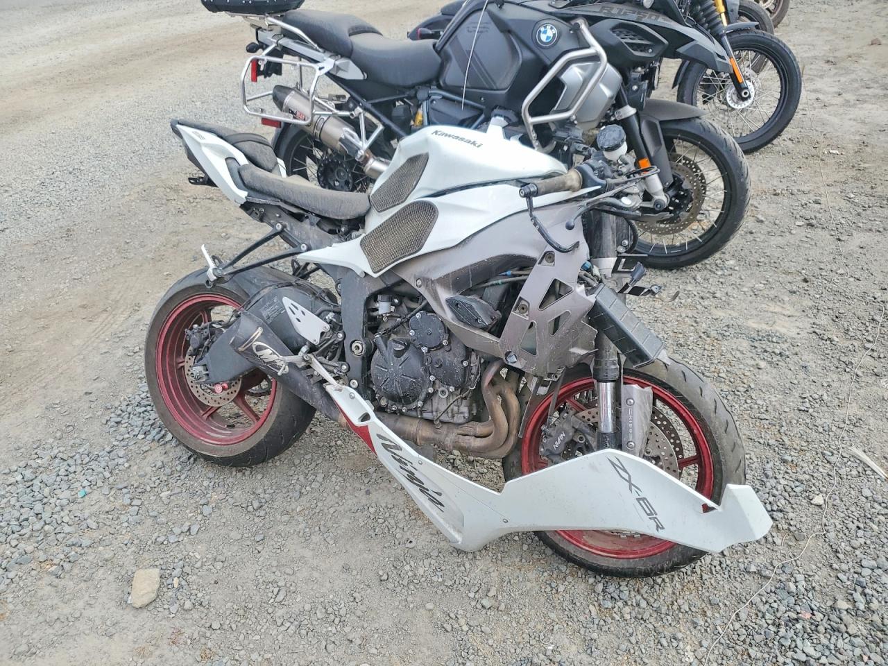 JKBZXJJ10SA025807 · 2025 KAWASAKI ZX636
