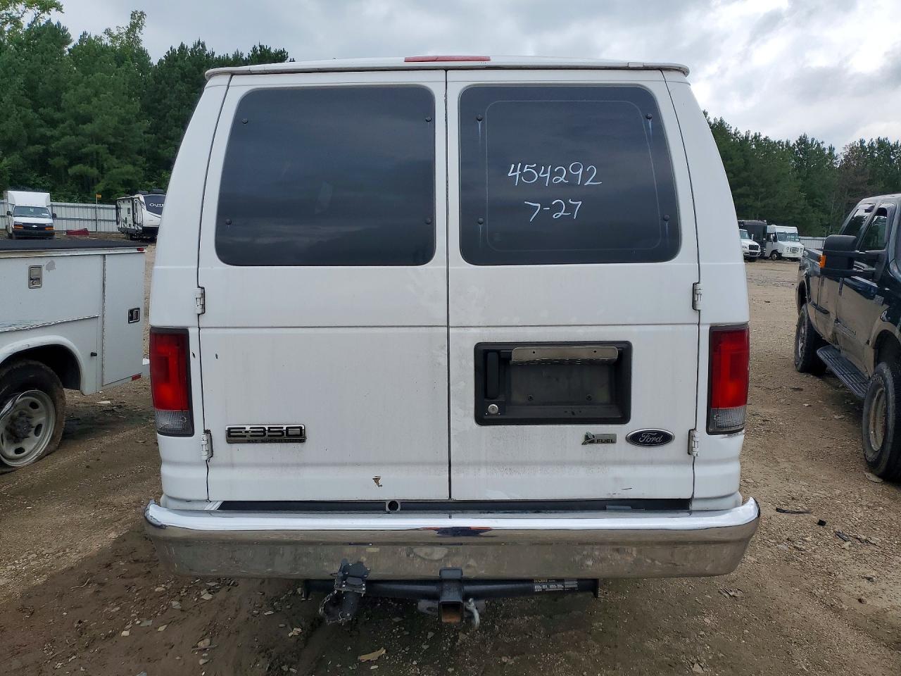1FBSS3BL2BDA97925 · 2011 FORD ECONOLINE · 6/13