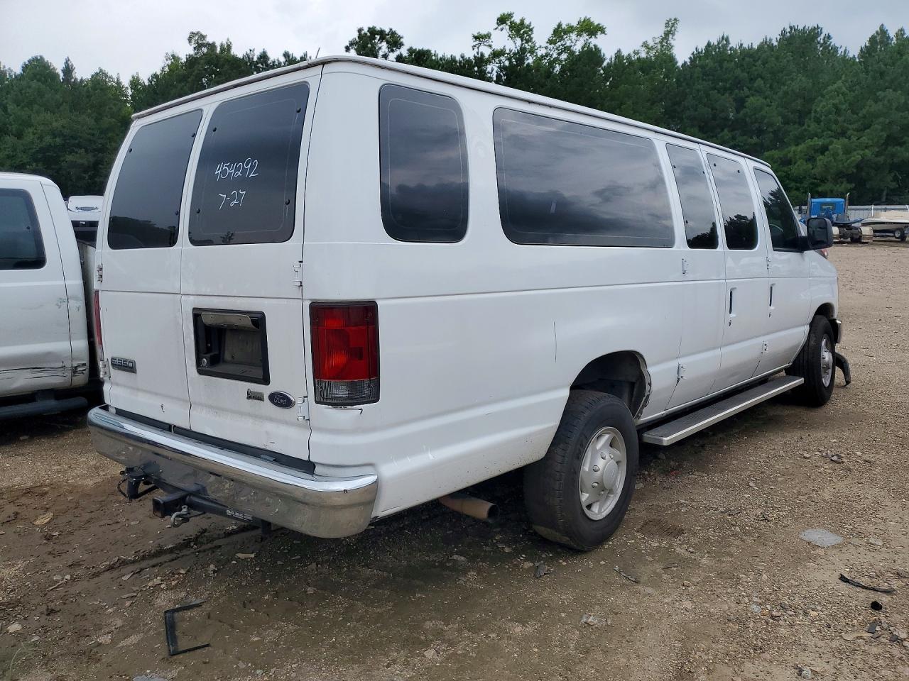 1FBSS3BL2BDA97925 · 2011 FORD ECONOLINE · 3/13