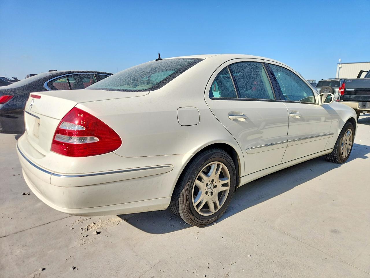 WDBUF56J66A767169 · 2006 MERCEDES-BENZ E · 3/13