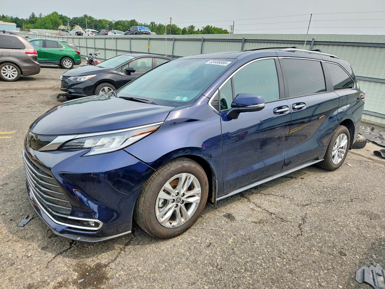 5TDZSKFCXTS239068 · 2026 TOYOTA SIENNA