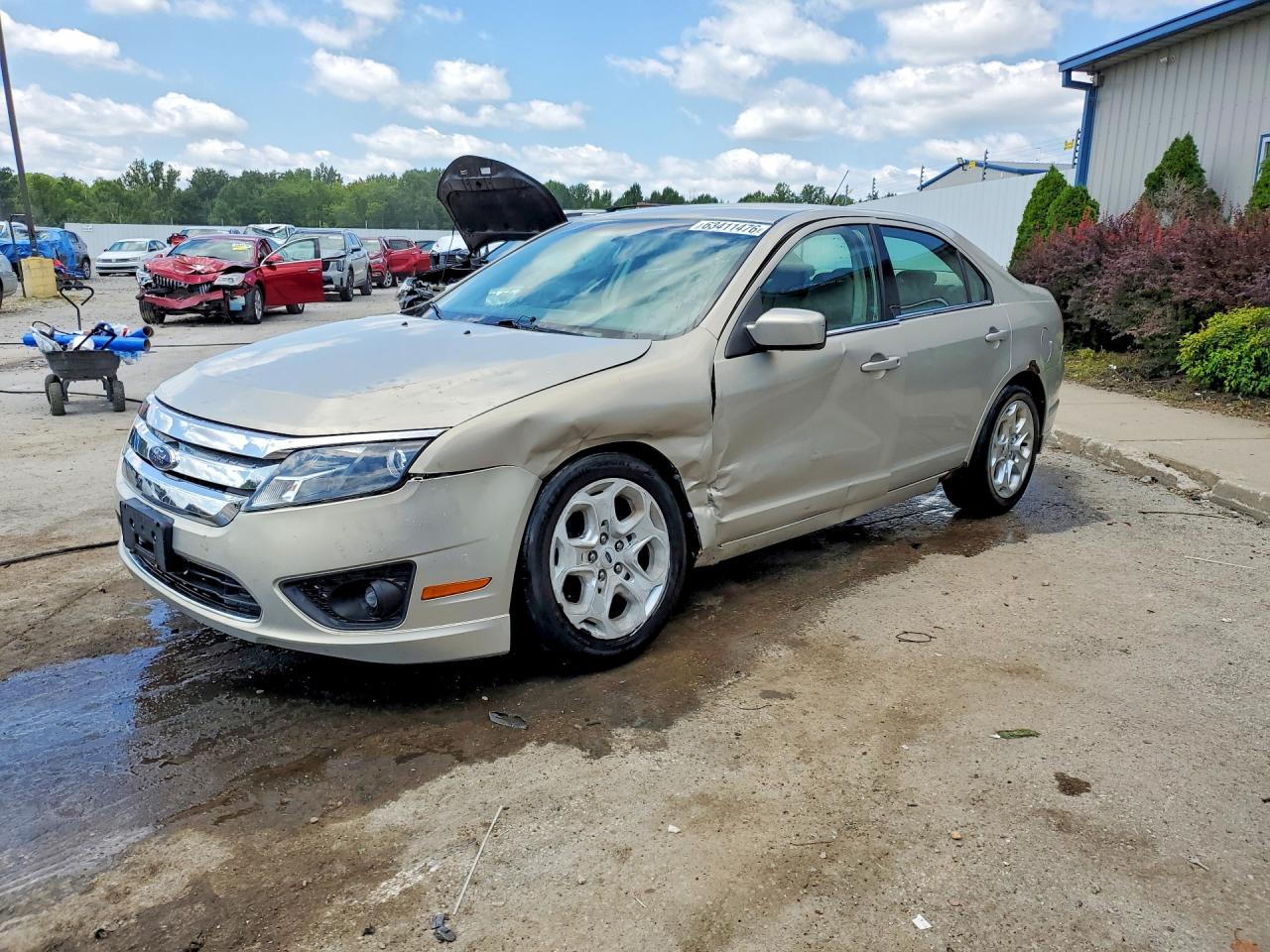 3FAHP0HG7AR250312 · 2010 FORD FUSION