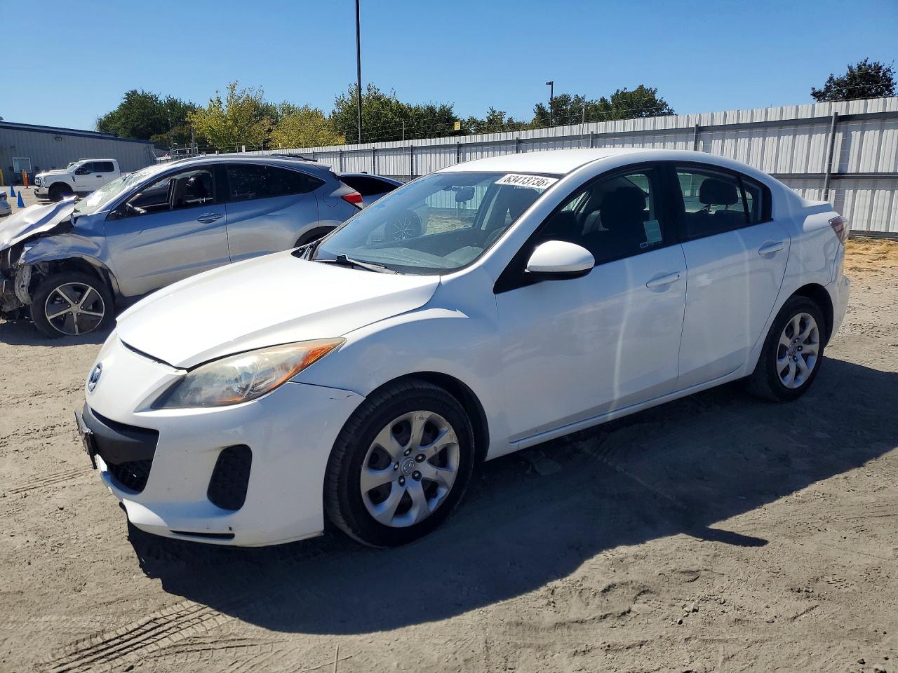 2013 MAZDA 3