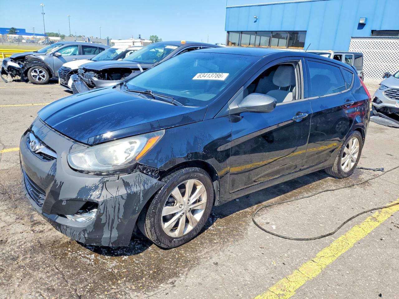 KMHCU5AE2CU018758 · 2012 HYUNDAI ACCENT