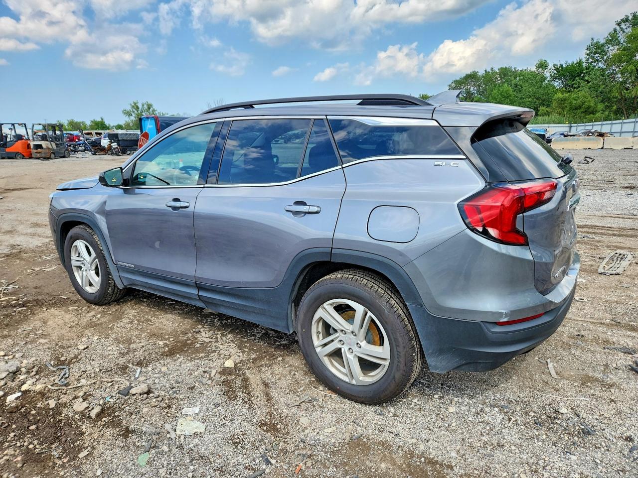 3GKALMEX9JL324274 · 2018 GMC TERRAIN · 2/13