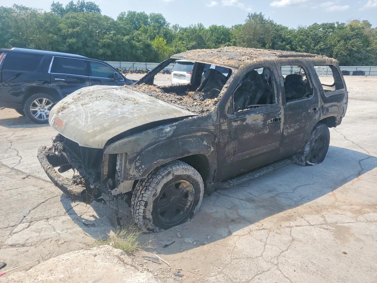1GNUKBE08AR112761 · 2010 CHEVROLET TAHOE