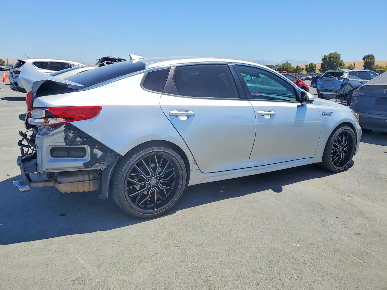 5XXGT4L31KG334610 · 2019 KIA OPTIMA · 3/12