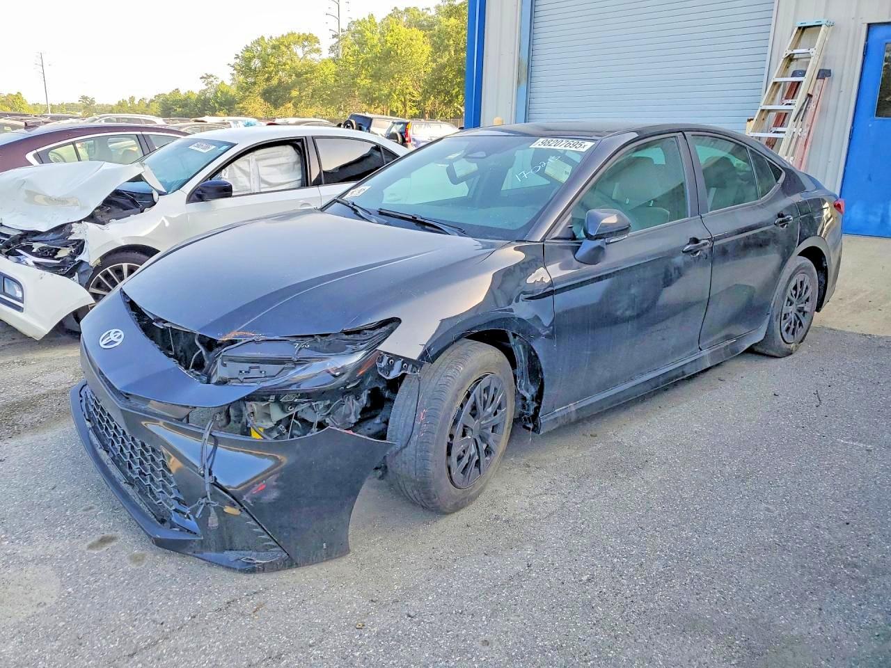 4T1DAACK0SU555829 · 2025 TOYOTA CAMRY