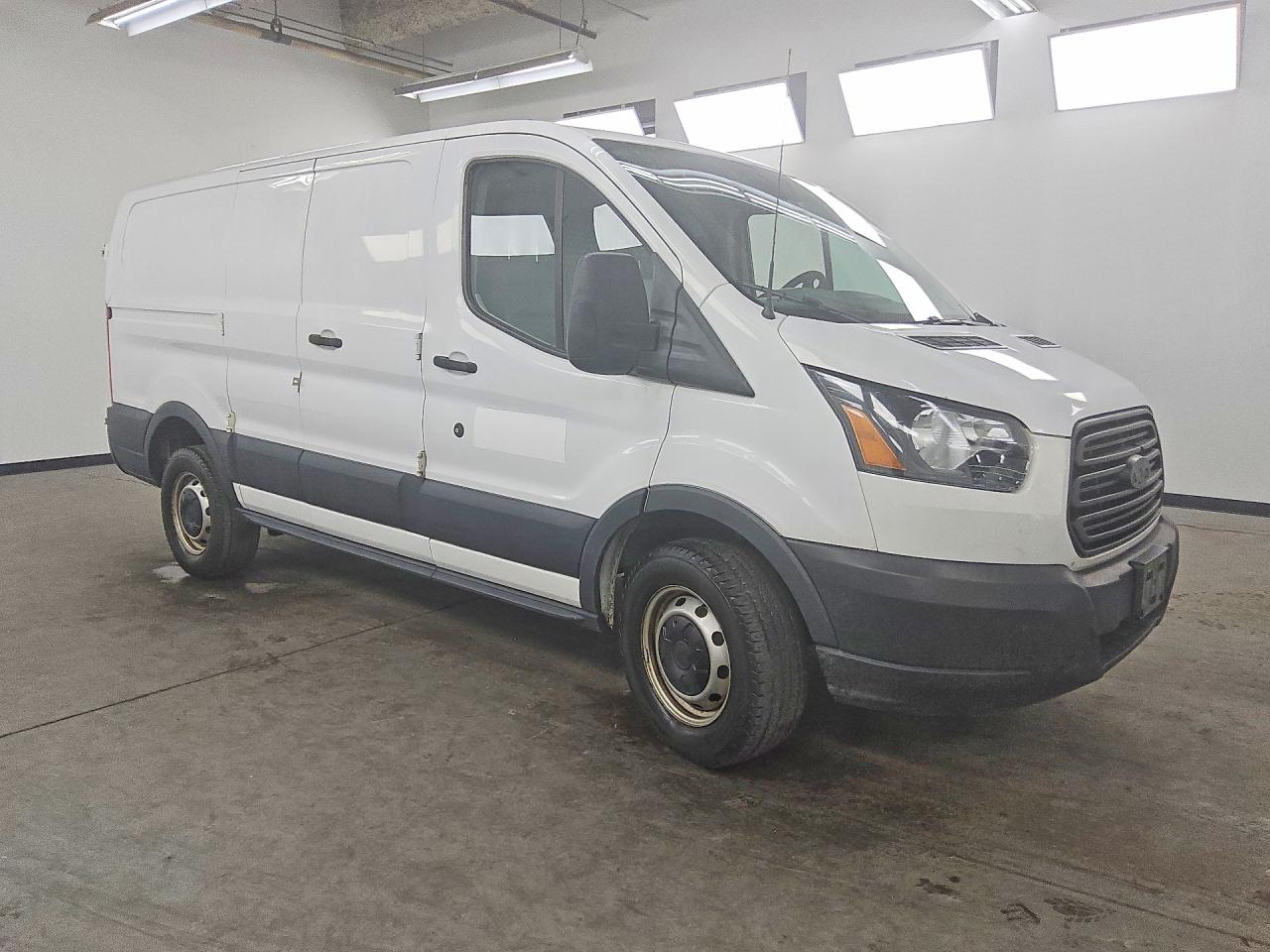 1FTBW1ZG5JKB15499 · 2018 FORD TRANSIT · 4/13