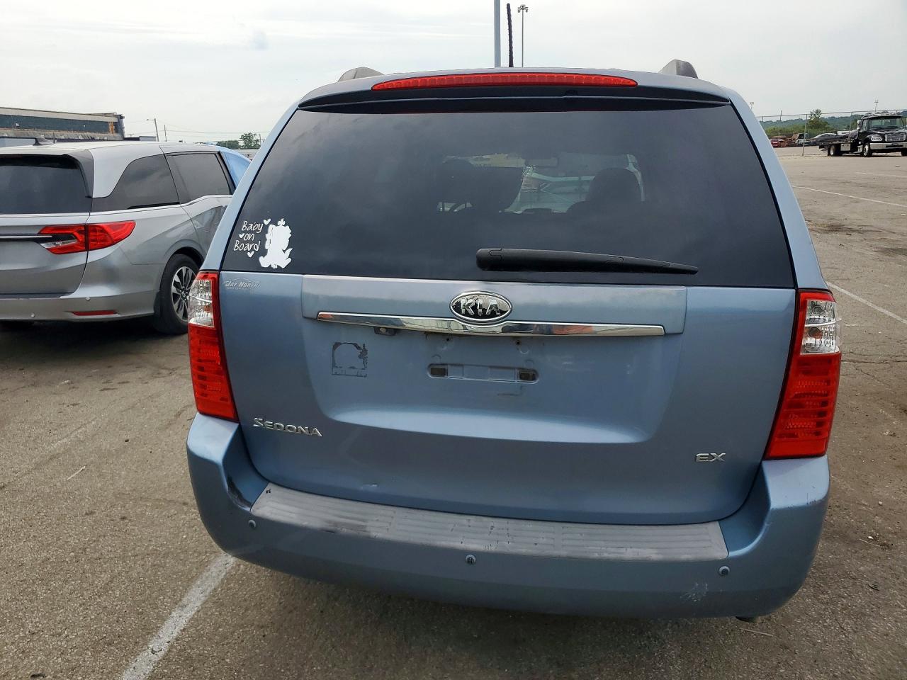 KNDMH4C37A6340414 · 2010 KIA SEDONA · 6/13