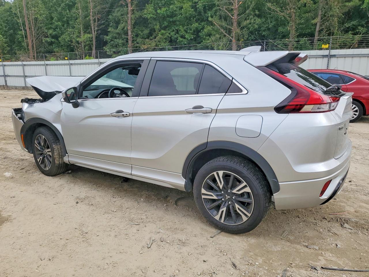 JA4ATWAA5PZ049409 · 2023 MITSUBISHI ECLIPSE CROSS · 2/12