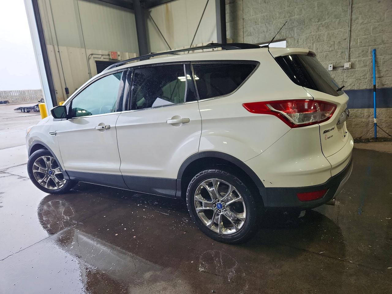 1FMCU0HX7DUB08435 · 2013 FORD ESCAPE · 2/13