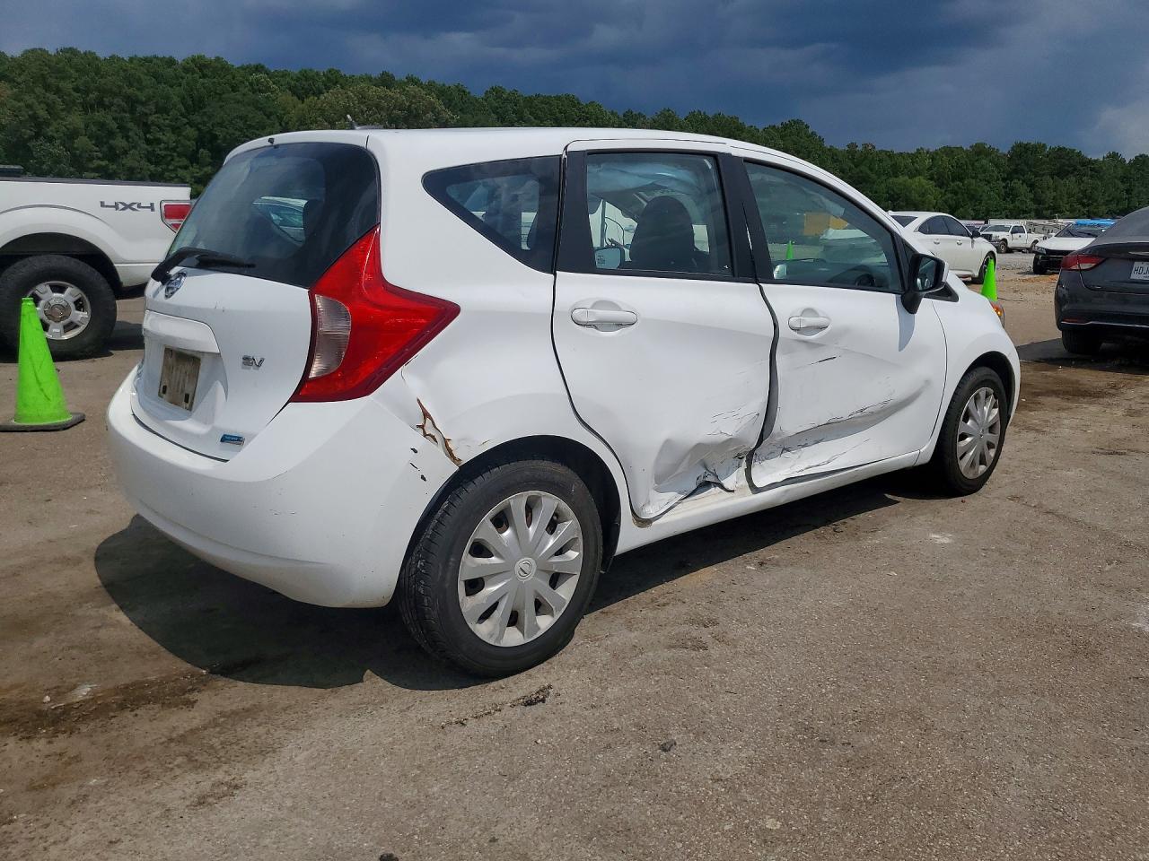 3N1CE2CP9GL396013 · 2016 NISSAN VERSA NOTE · 3/12