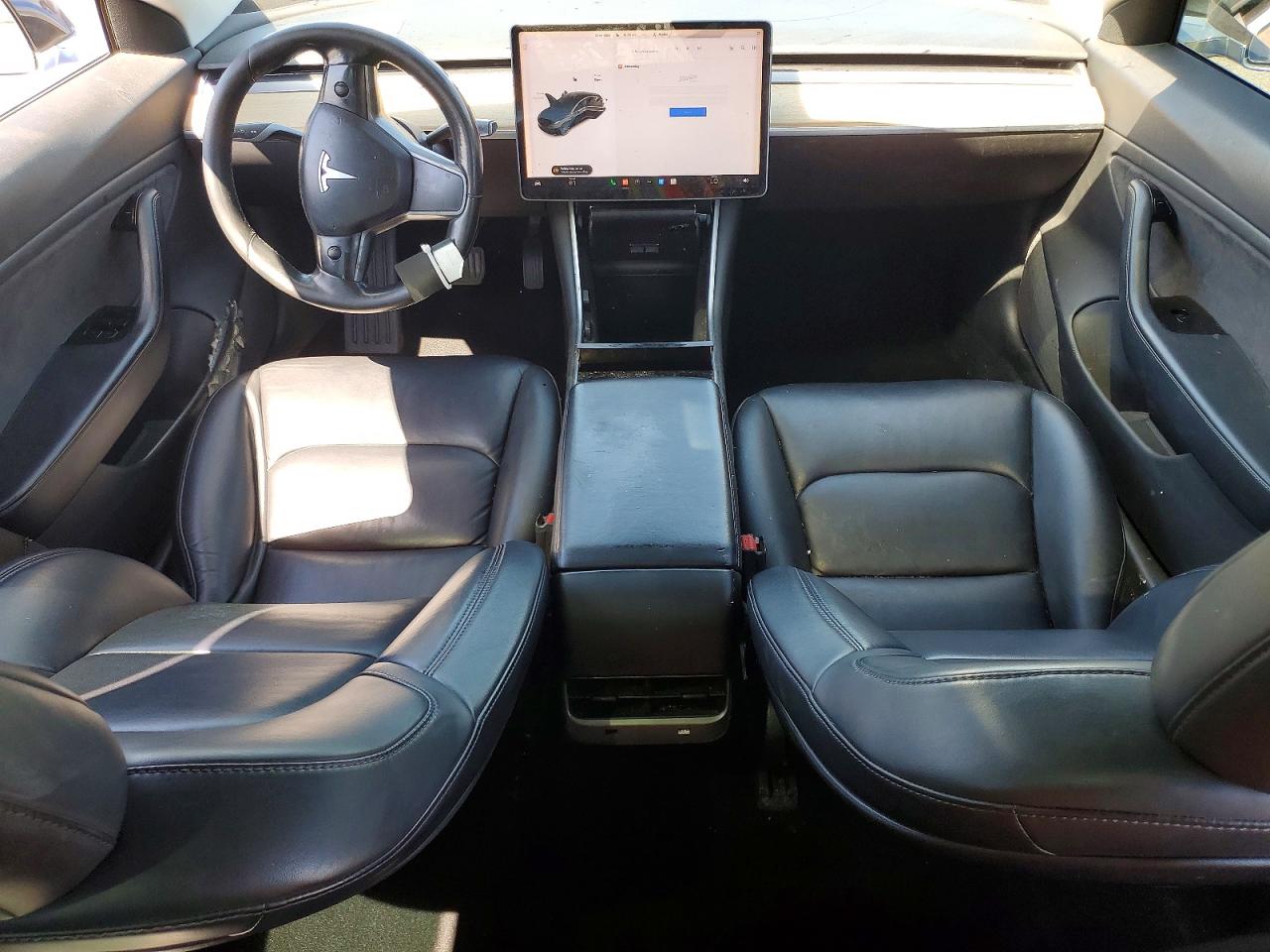 5YJ3E1EA4JF034385 · 2018 TESLA MODEL 3 · 8/12