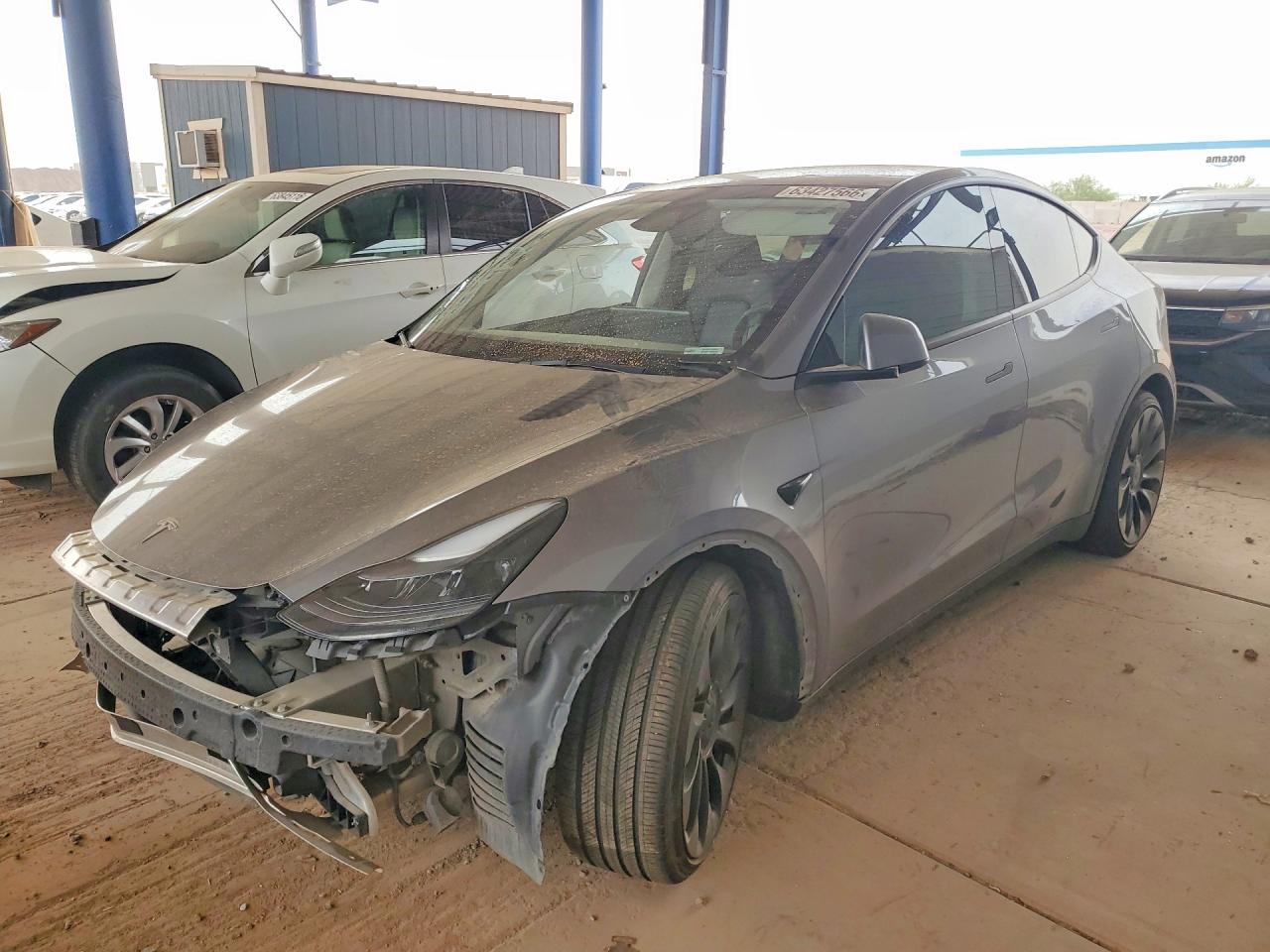 7SAYGDEFXRF170046 · 2024 TESLA MODEL Y