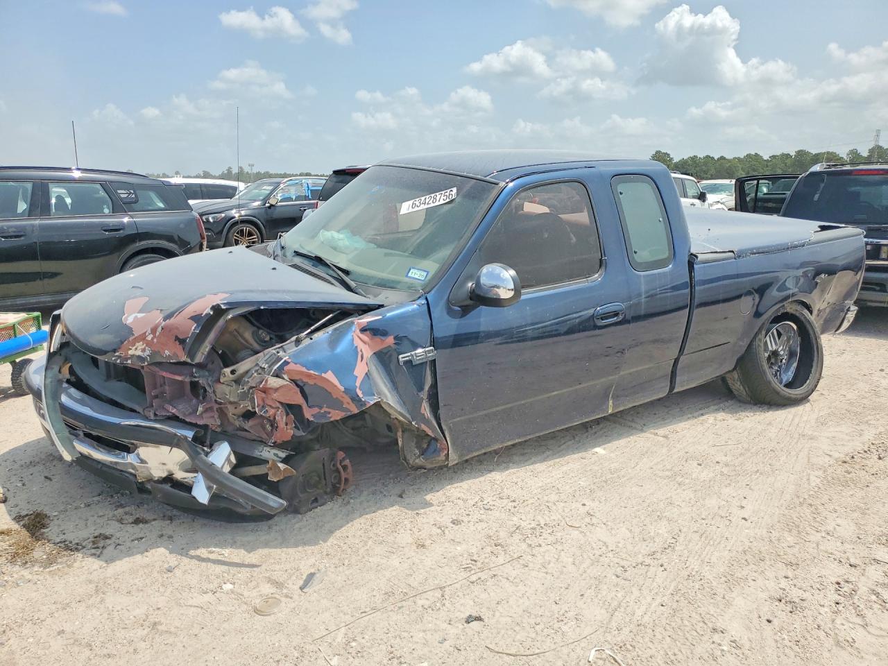 1FTDX1762VKB46621 · 1997 FORD F150