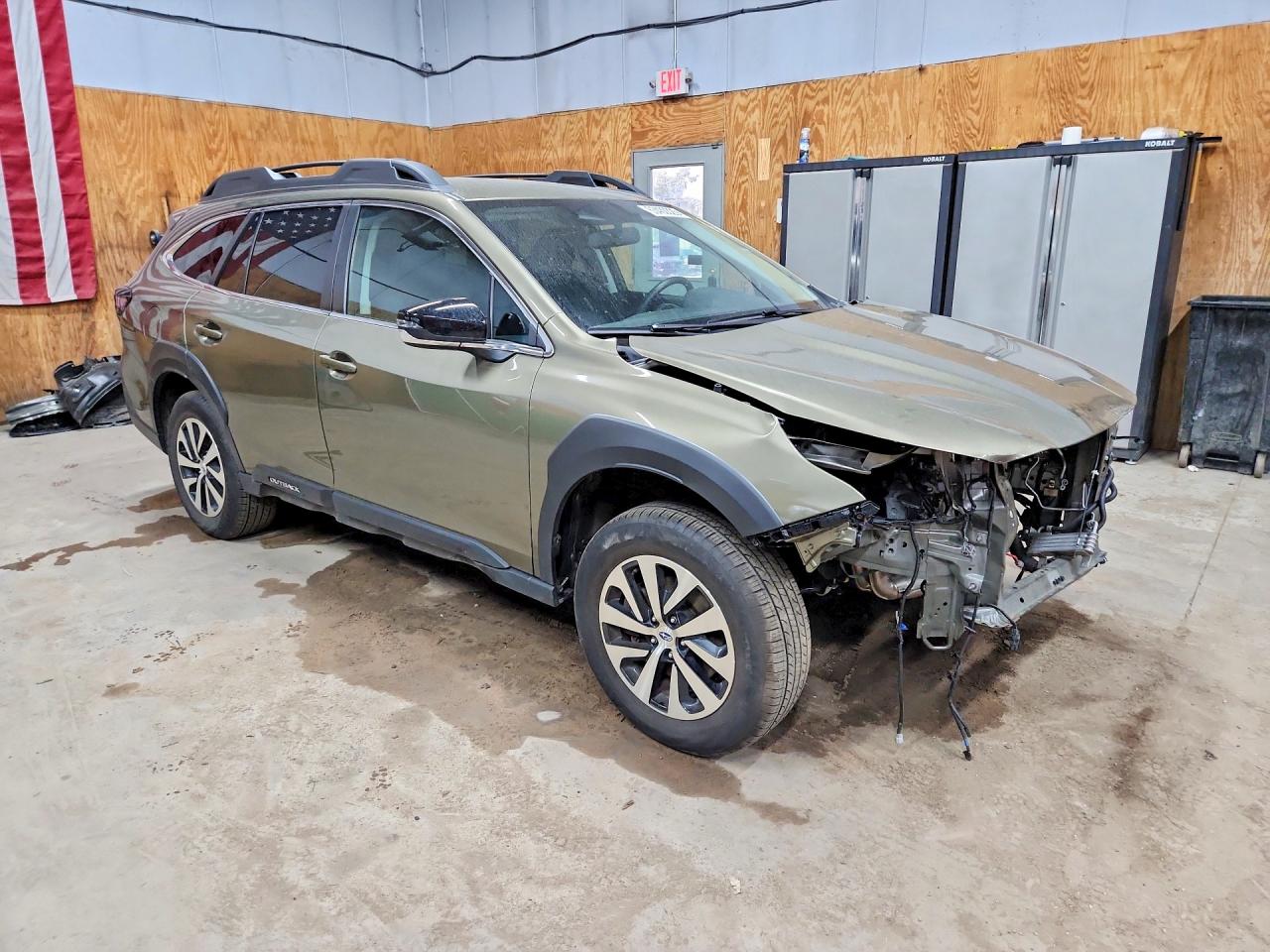 4S4BTADC2S3131650 · 2025 SUBARU OUTBACK · 4/13