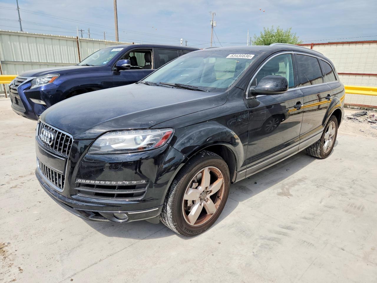 WA1CGAFE1FD033179 · 2015 AUDI Q7