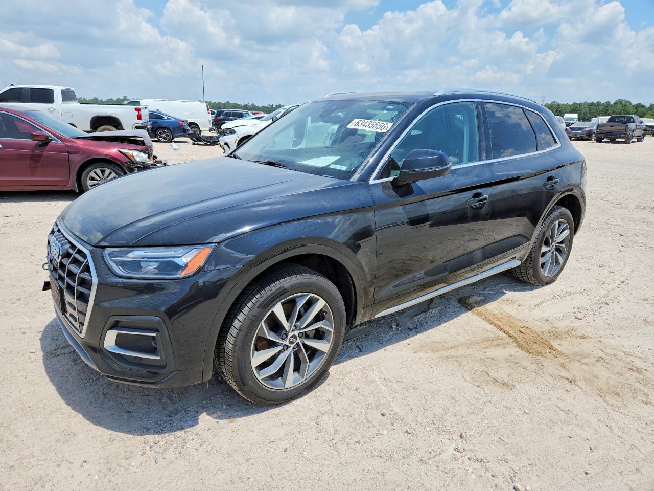 WA1BAAFYXM2023069 · 2021 AUDI Q5
