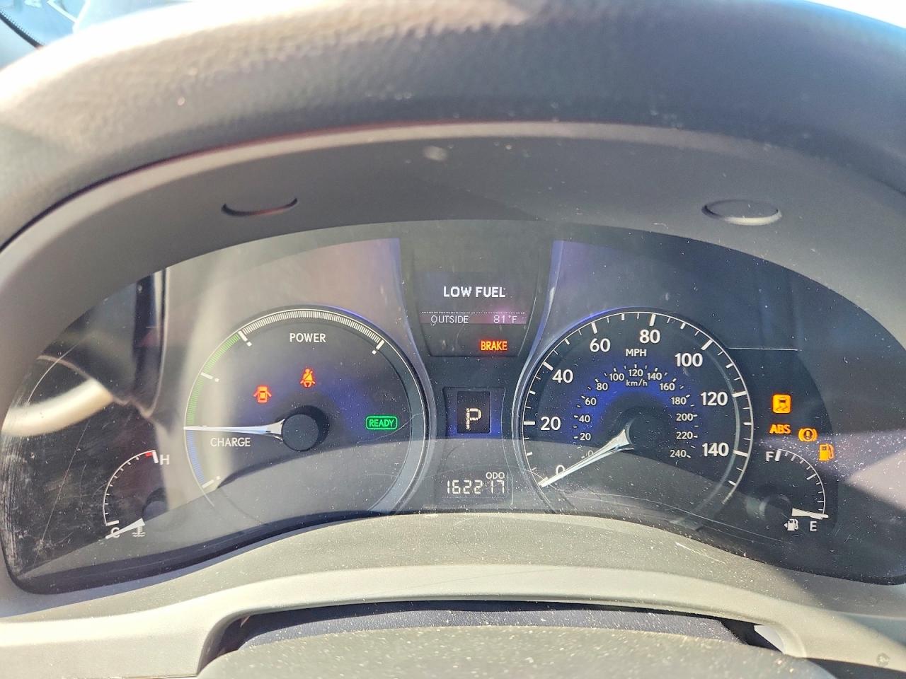 JTJBC1BA6B2042219 · 2011 LEXUS RX · 9/13