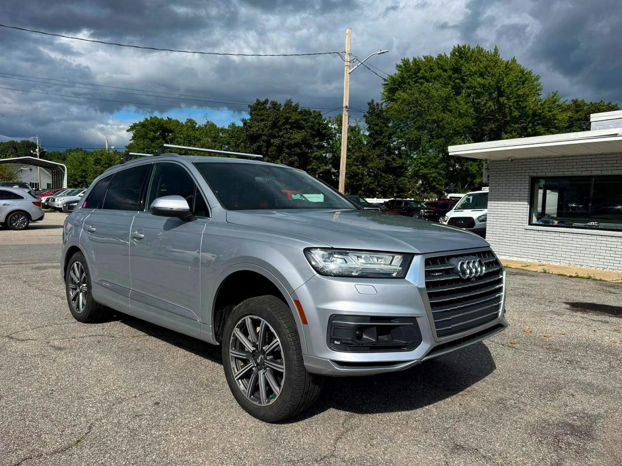 WA1VAAF71JD019111 · 2018 AUDI Q7