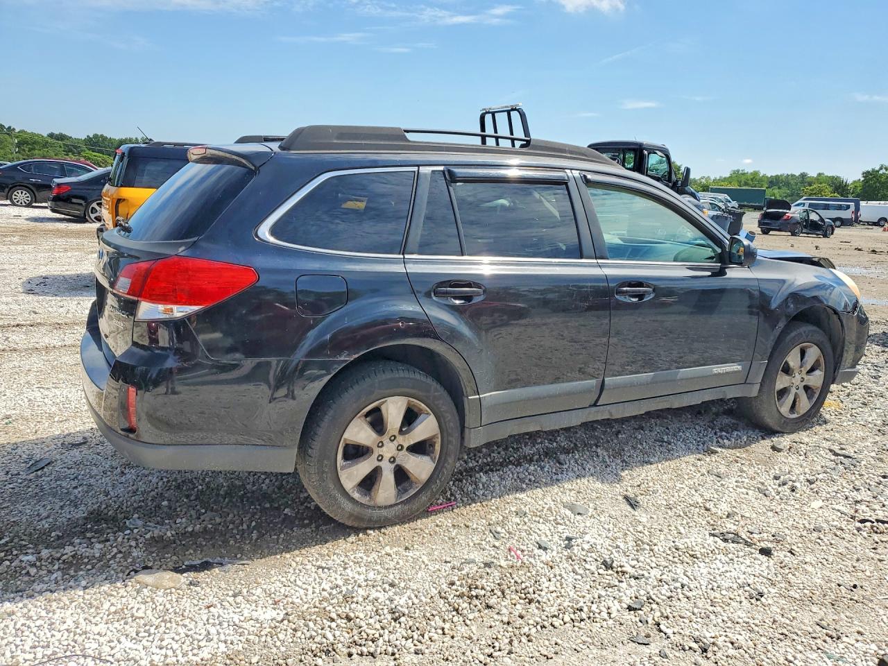 4S4BRBGC4C3295337 · 2012 SUBARU OUTBACK · 3/12