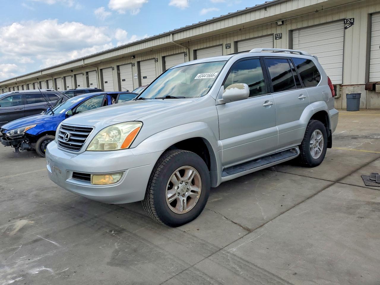 JTJBT20X360113827 · 2006 LEXUS GX