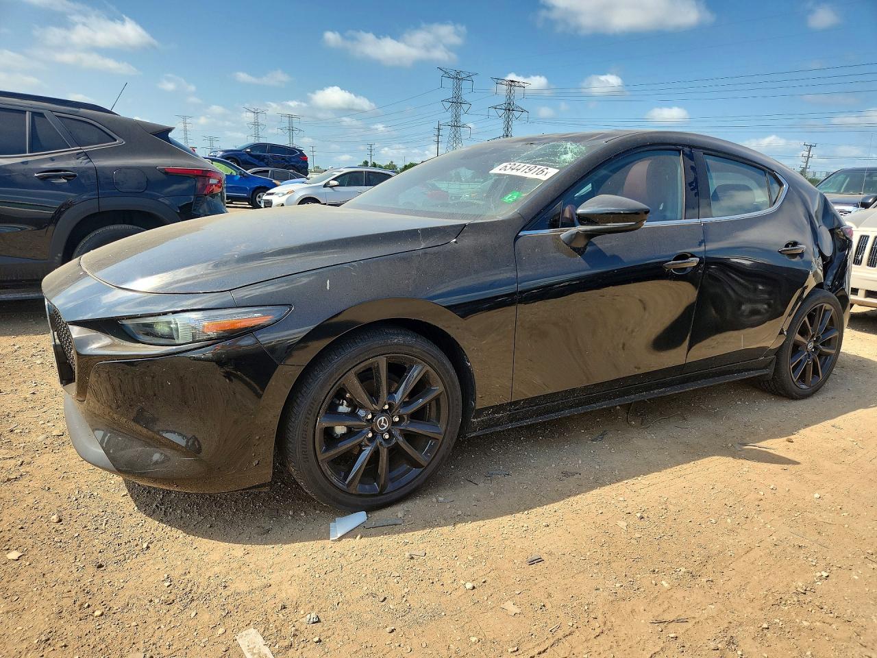 JM1BPAML3M1312747 · 2021 MAZDA 3