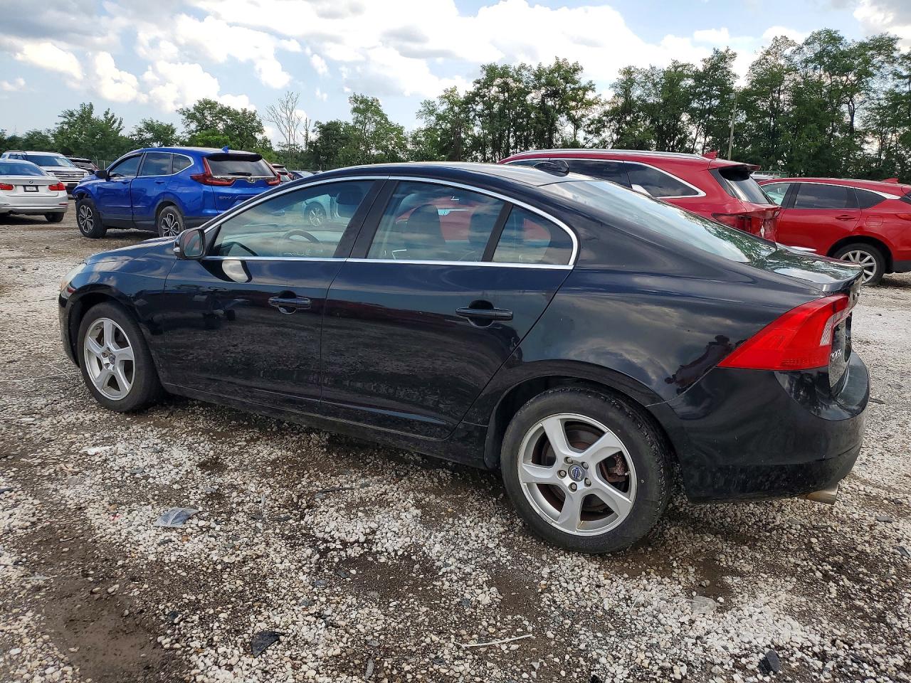 YV1622FS0C2044060 · 2012 VOLVO S60 · 2/12