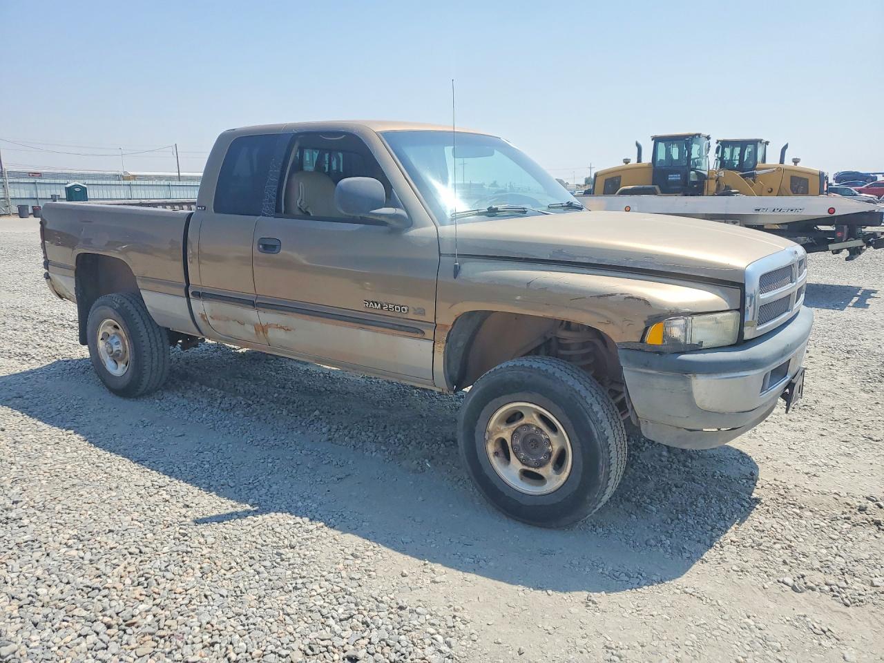 1B7KF23Z9YJ155391 · 2000 DODGE RAM 2500 · 4/12