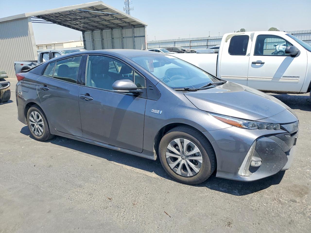 JTDKARFP6L3148378 · 2020 TOYOTA PRIUS PRIME · 4/13
