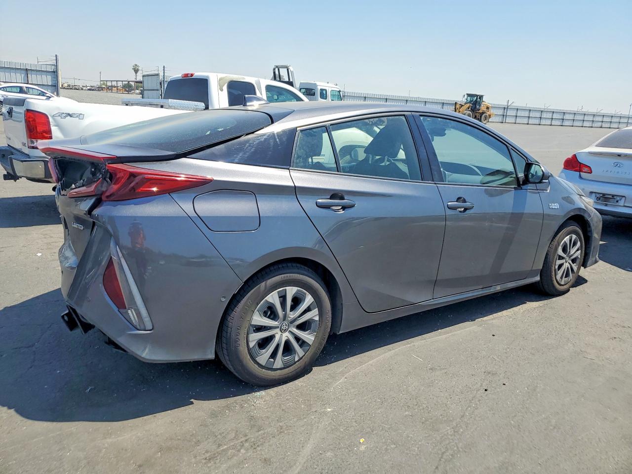 JTDKARFP6L3148378 · 2020 TOYOTA PRIUS PRIME · 3/13