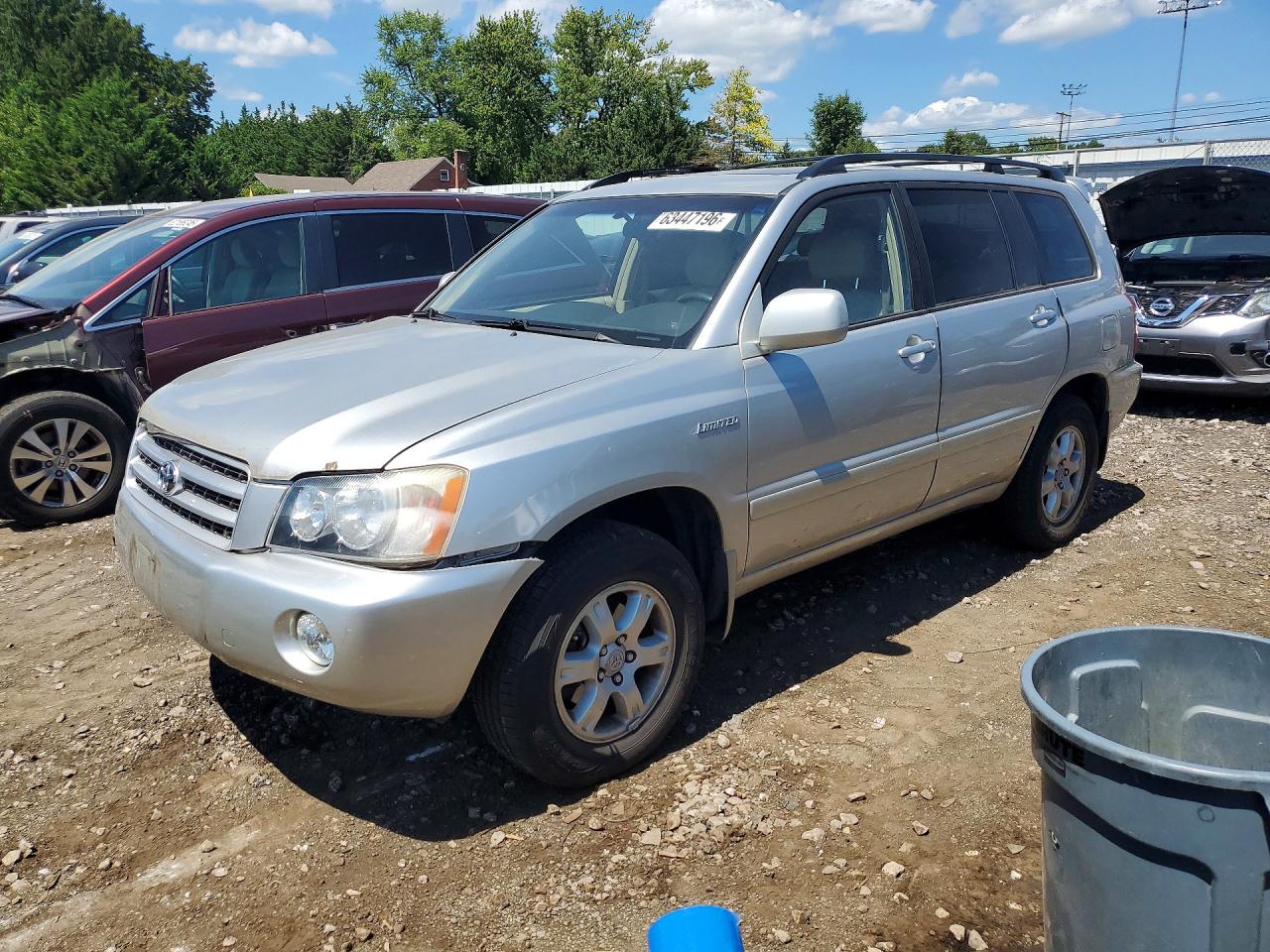 2002 TOYOTA HIGHLANDER