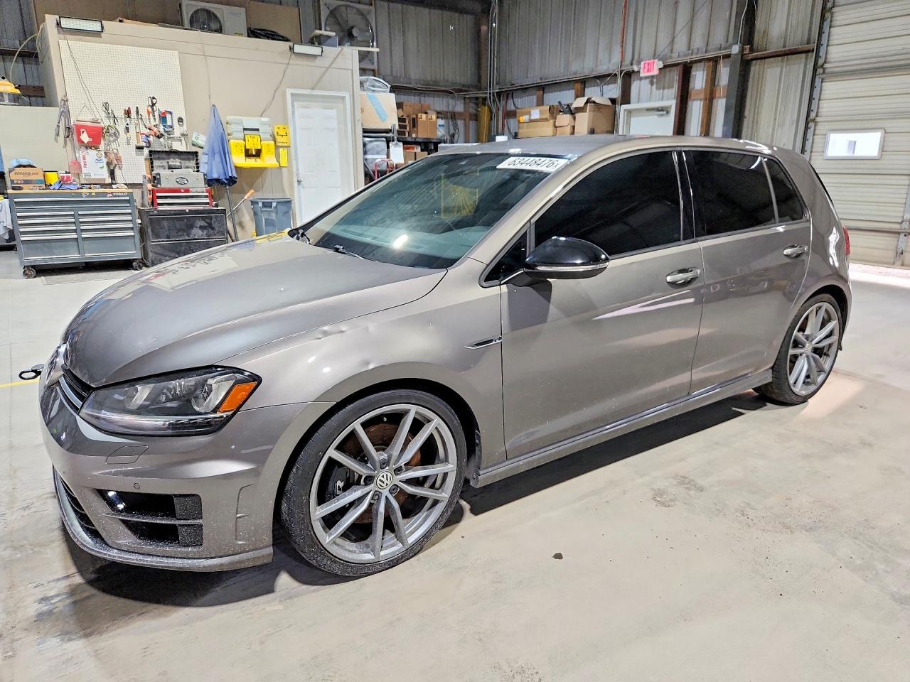 WVWVF7AU5HW176954 · 2017 VOLKSWAGEN GOLF R