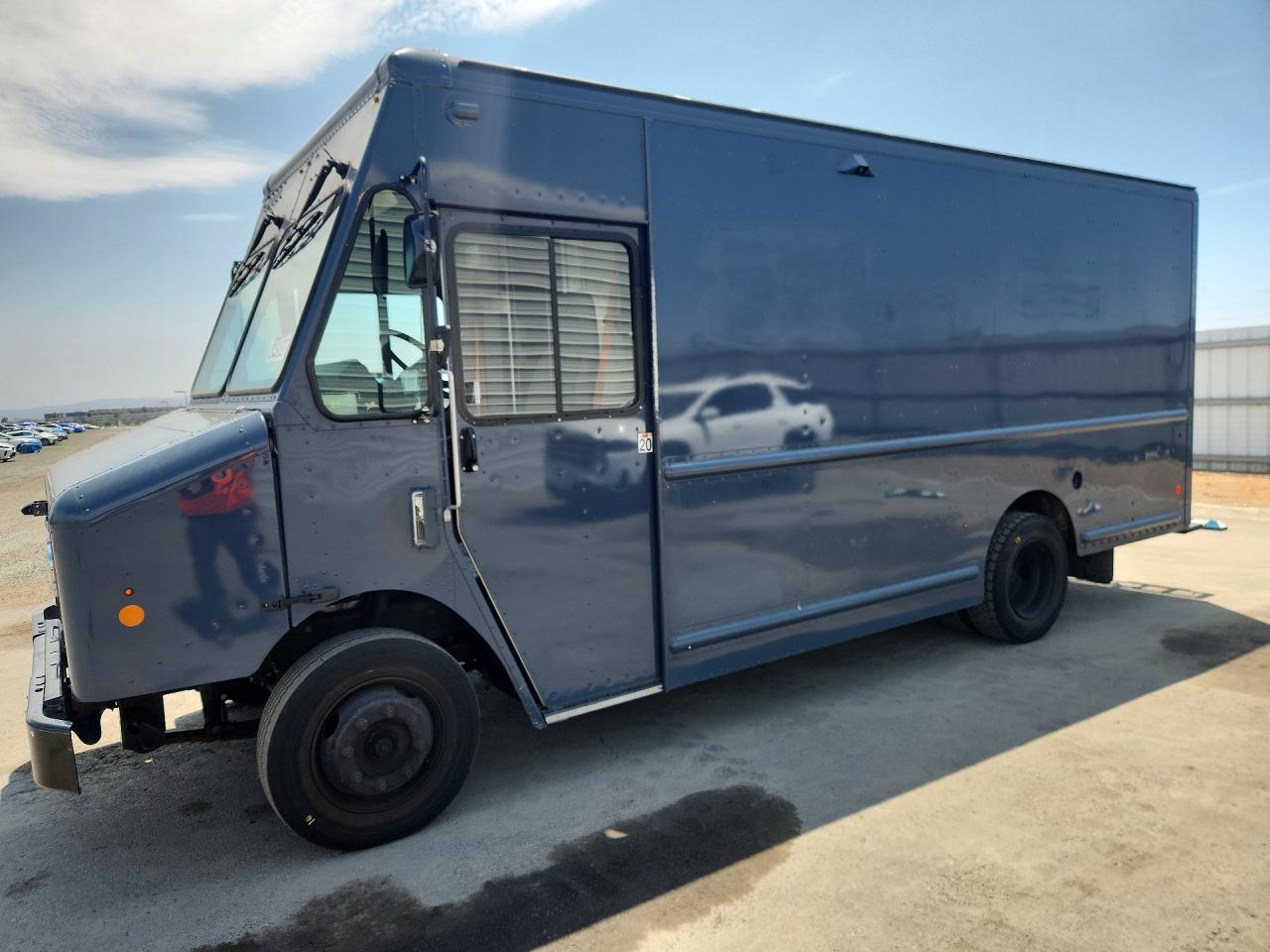 4UZAC2EAXLCMH7845 · 2020 FREIGHTLINER MT45 CHASSIS