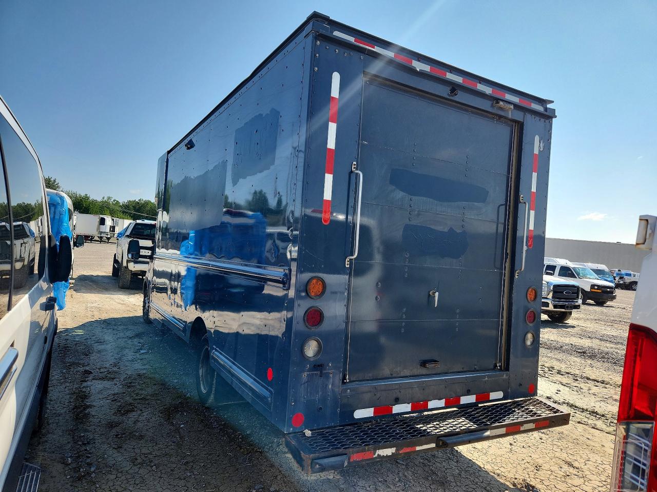 1FDDF6P82MKA41654 · 2021 FORD TRANSIT · 2/12