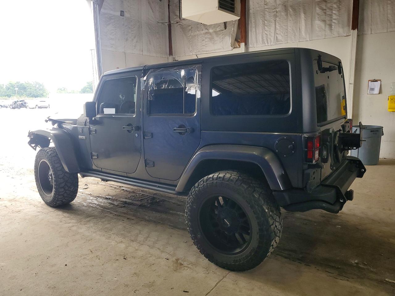 1C4BJWDG7JL847162 · 2018 JEEP WRANGLER UNLIMITED · 2/13