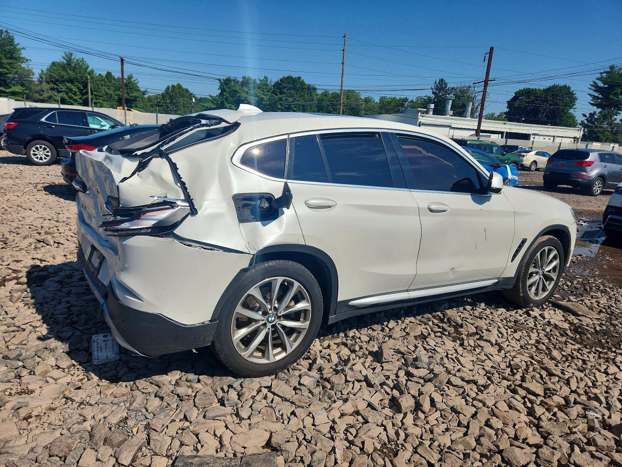 5UXUJ3C53KLG53660 · 2019 BMW X4 · 3/12