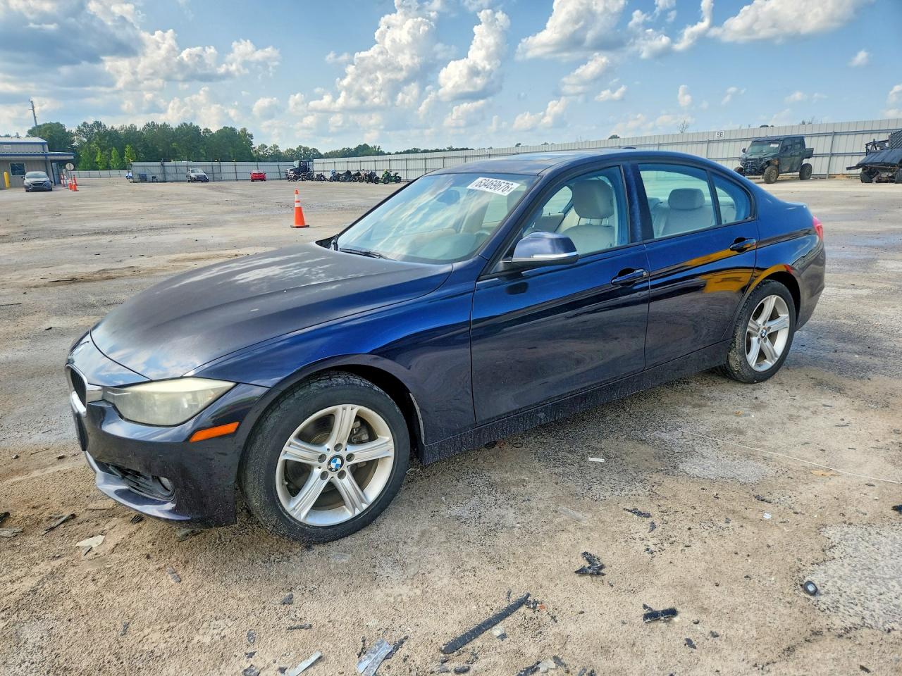 WBA3C1C59CF433090 · 2012 BMW 328