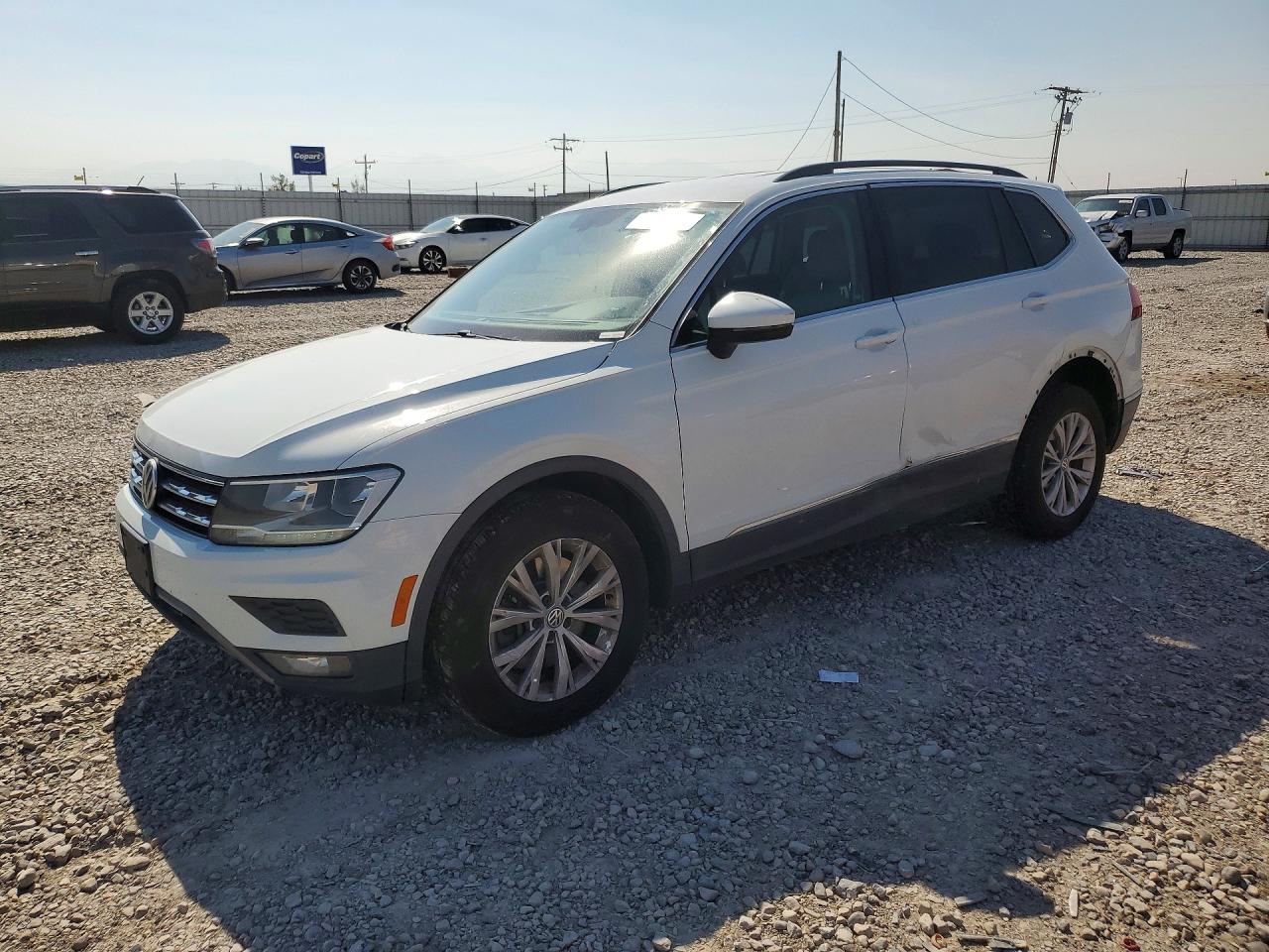 3VV2B7AX4JM002406 · 2018 VOLKSWAGEN TIGUAN