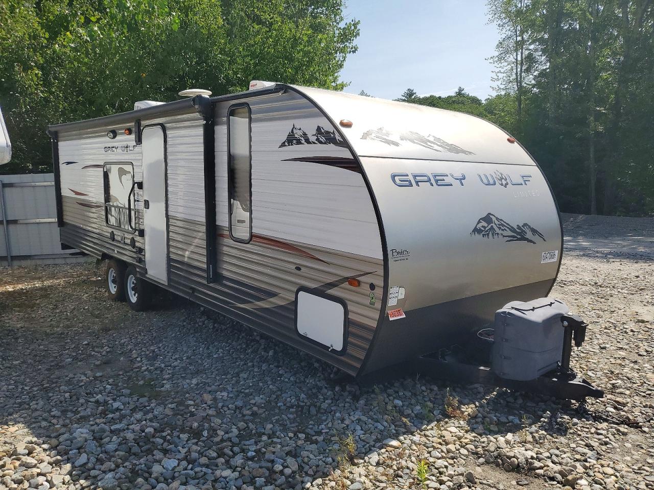 4X4TCKB26FK026706 · 2015 FOREST RIVER GREY WOLF