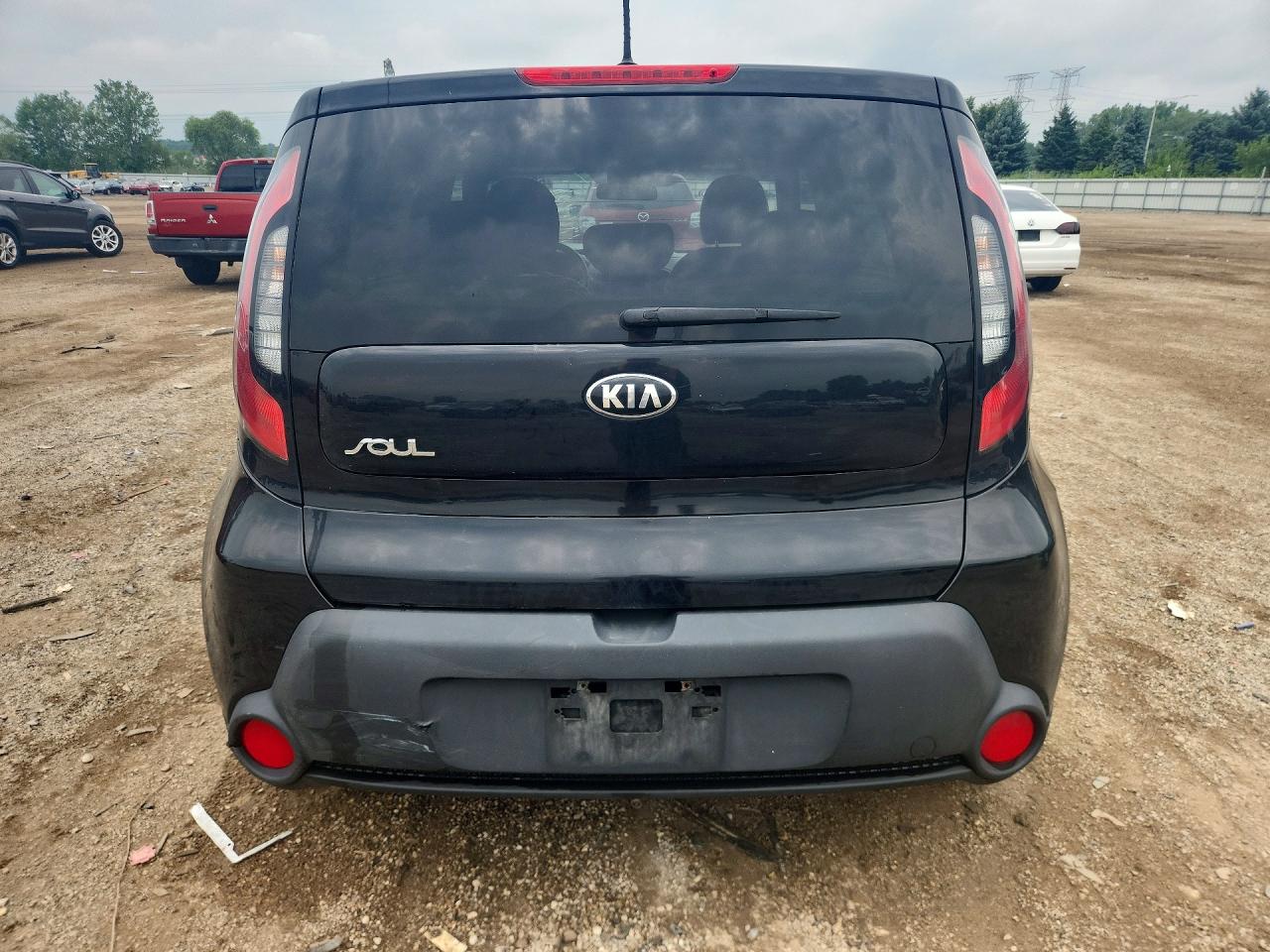 KNDJN2A25F7157525 · 2015 KIA SOUL · 6/13